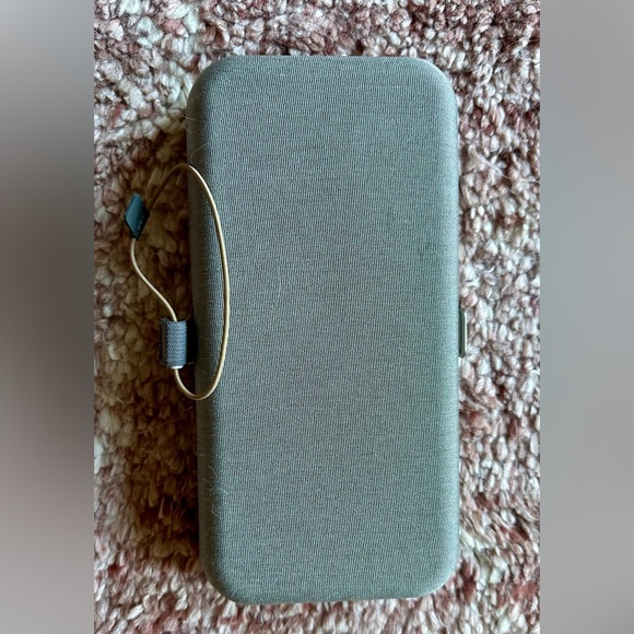 Orbitkey Nest Portabke Desk Organizer & Wireless Charger - Picture 3 of 3